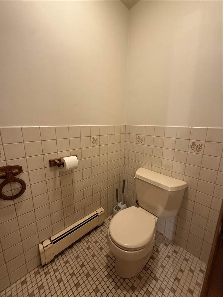 161 Council Rock Road Cranston, RI 02921 - Photo 28 of 31