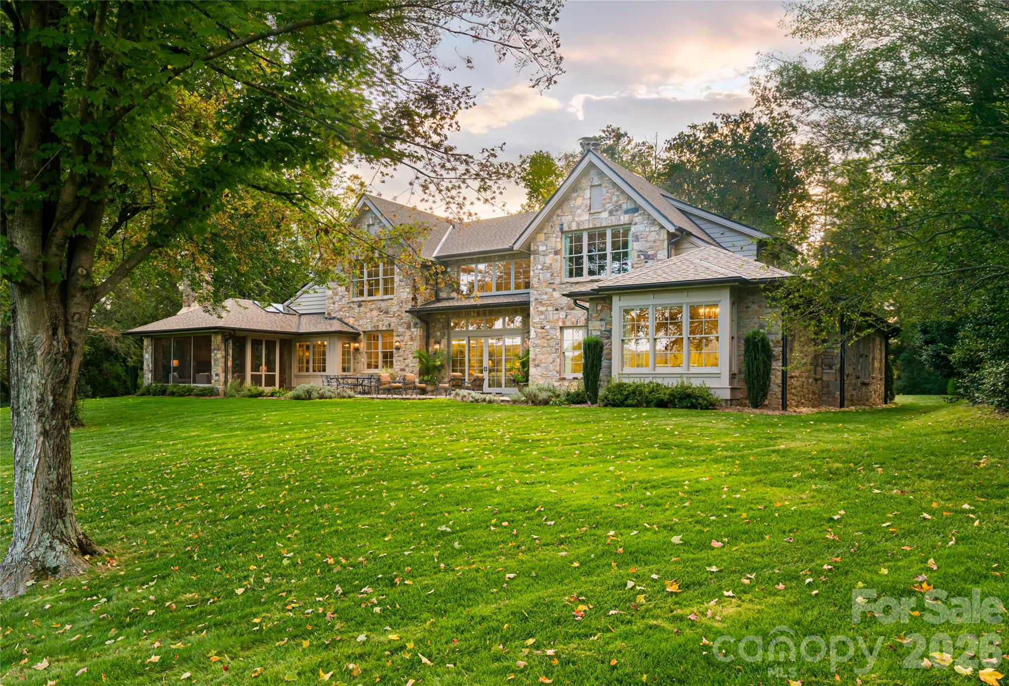 402 Vanderbilt Road Asheville, NC 28803 - Photo 44 of 48