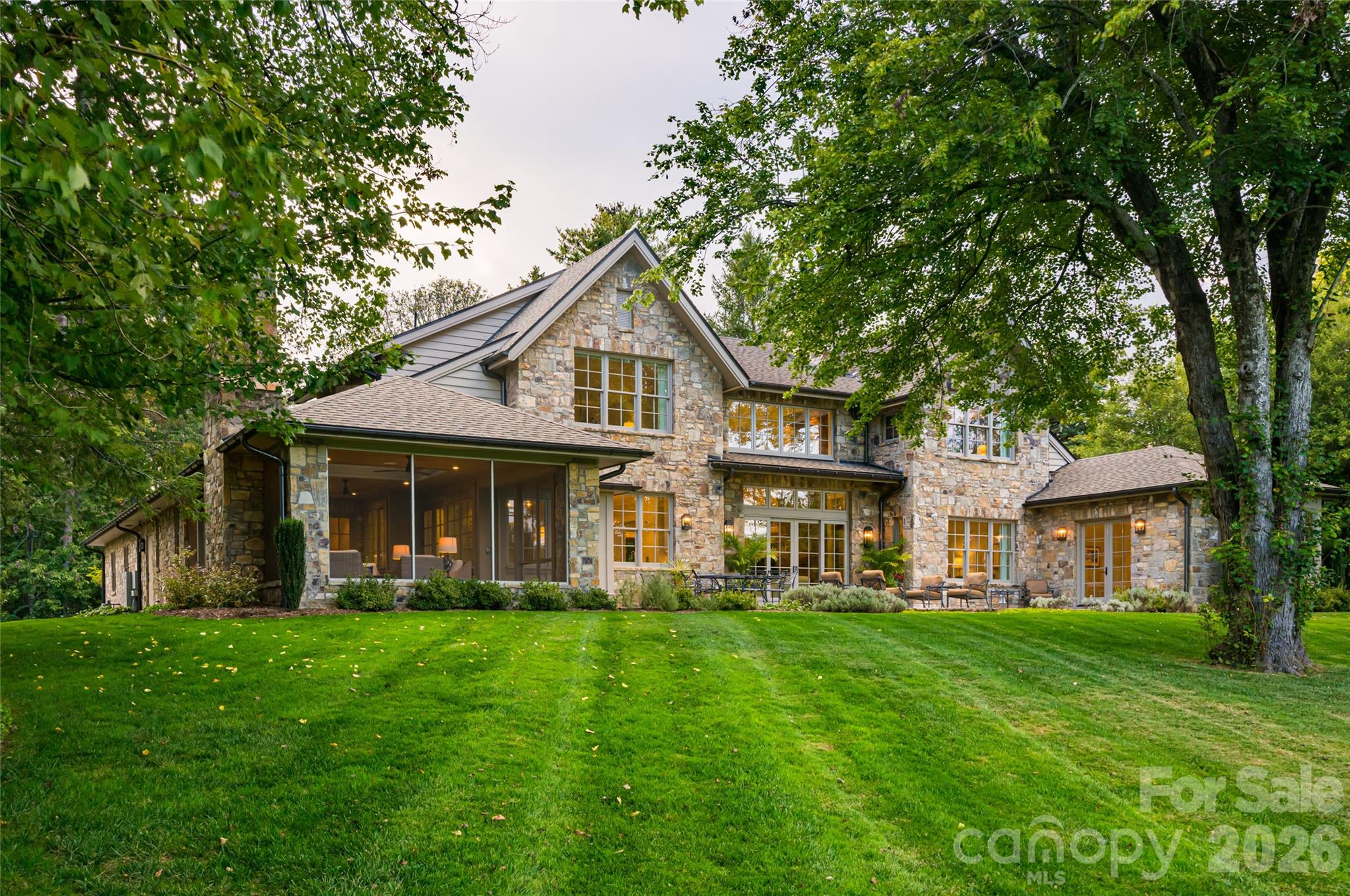 402 Vanderbilt Road Asheville, NC 28803 - Photo 45 of 48