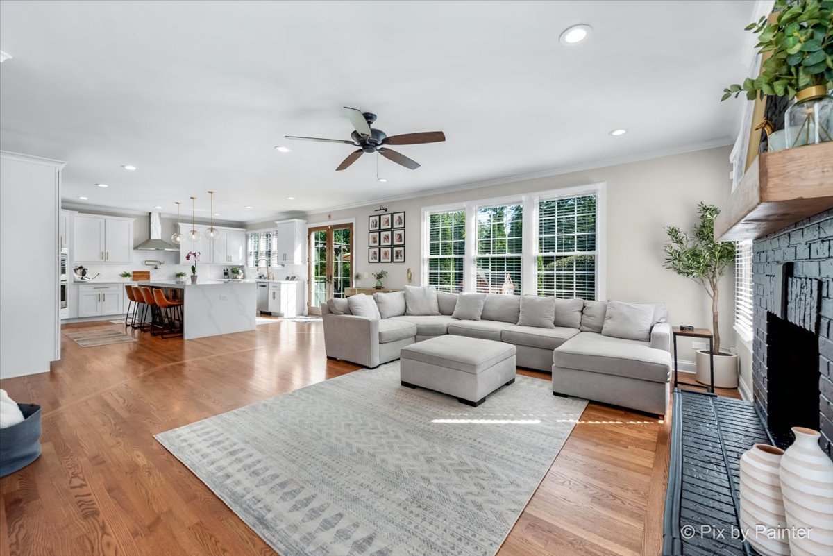 36W575 Bristol Road St. Charles, IL 60175 - Photo 18 of 58 a living room with furniture and a large window
