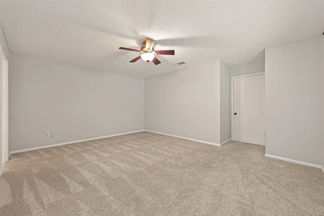 $2,700 | 13418 Paradise Valley Drive, Houston, TX 77069