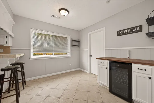 $2,700 | 13418 Paradise Valley Drive, Houston, TX 77069