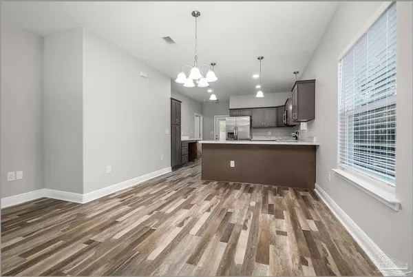 $1,800 | 618 Rentz Avenue, Pensacola, FL 32507