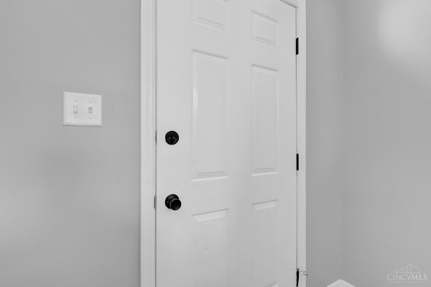 20911 Ridgecliff Court Lawrenceburg, IN 47025 - Photo 29 of 34 Gallery Image 29