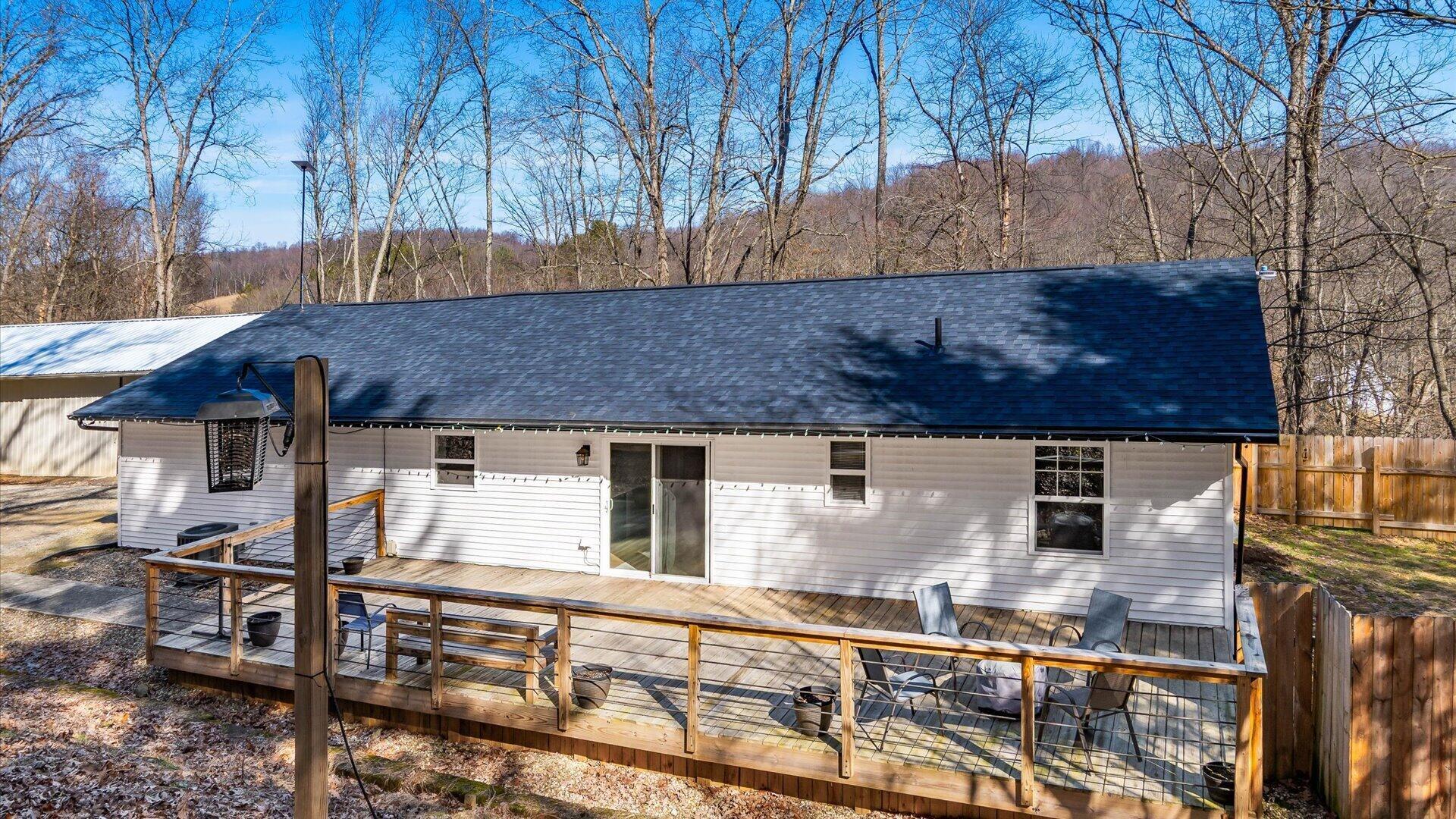 10050 Perryton Road Frazeysburg, OH 43822 - Photo 3 of 47 39-zj 10050 Perryton Rd082-2