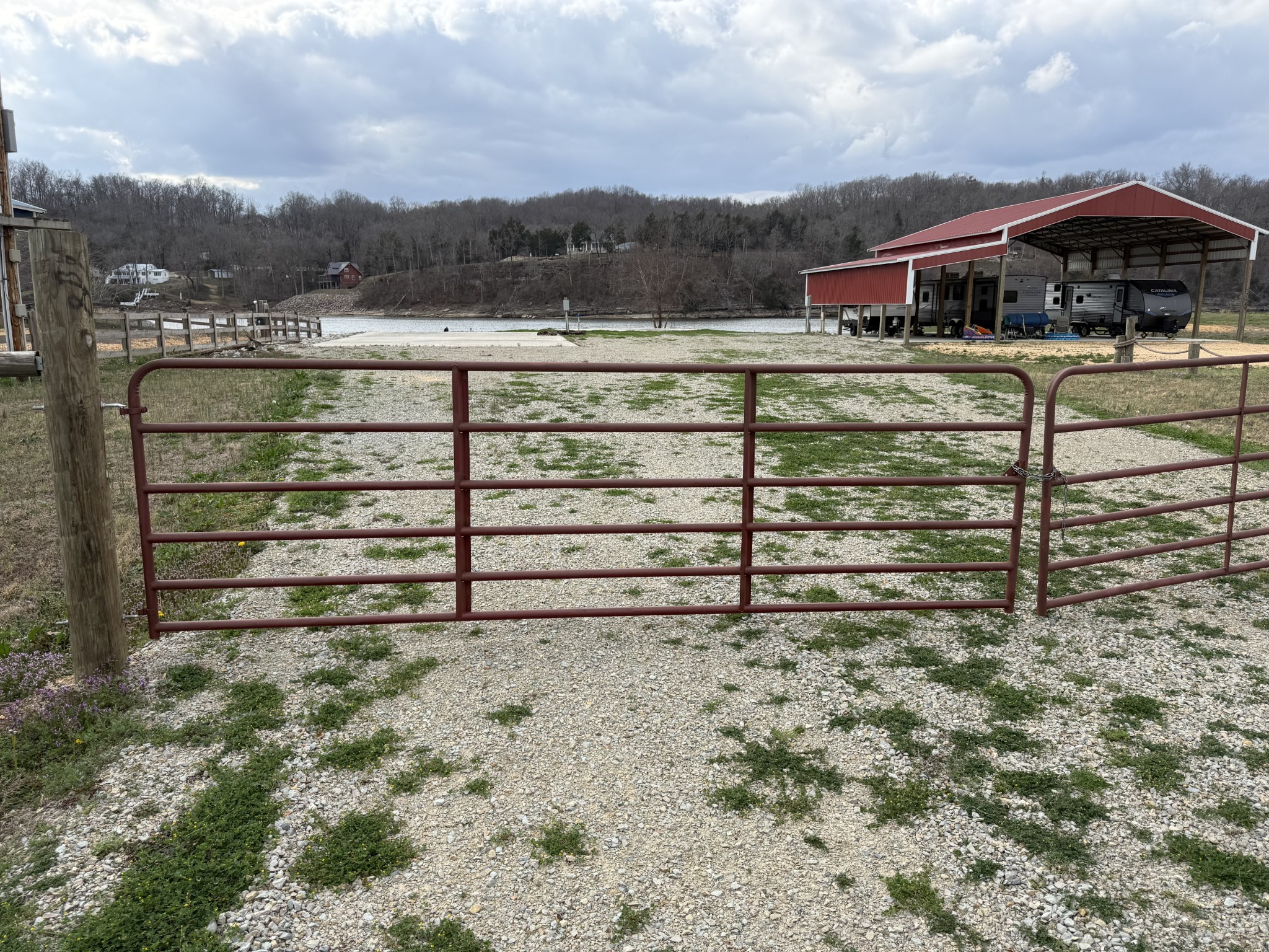 2133 Hardin Bottom River Road Clifton, TN 38425 - Photo 14 of 42 a view of a house with a yard