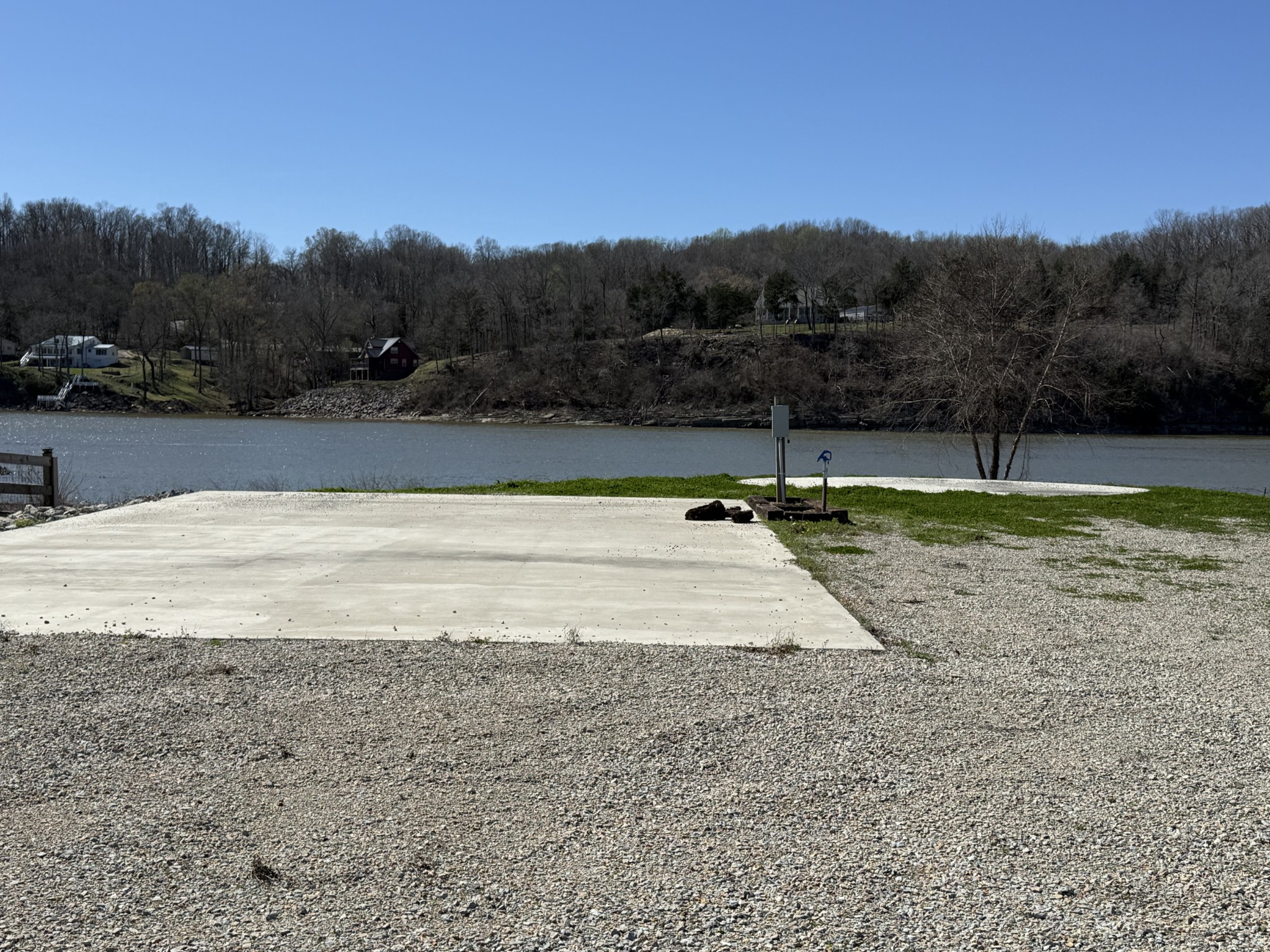 2133 Hardin Bottom River Road Clifton, TN 38425 - Photo 2 of 42 a view of swimming pool with a yard