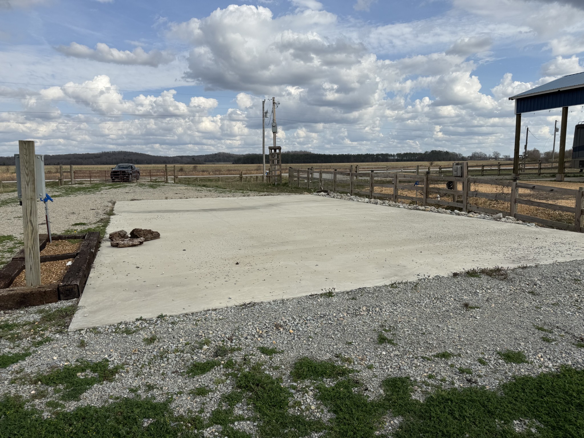 2133 Hardin Bottom River Road Clifton, TN 38425 - Photo 7 of 42 a view of a lake view