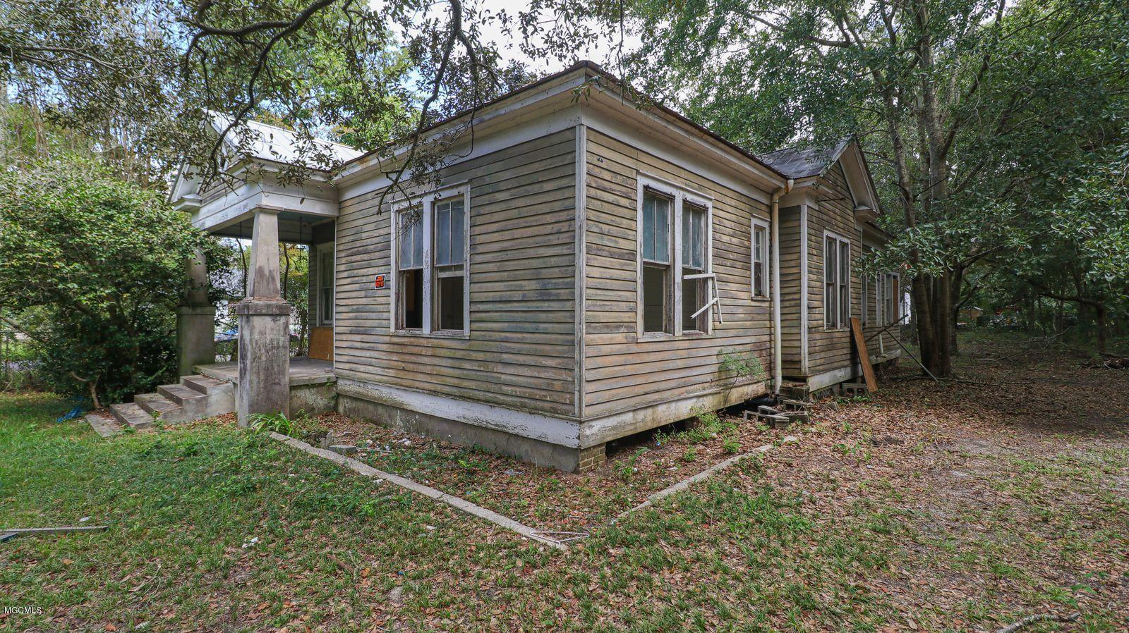 700 Tegarden Road Gulfport, MS 39507 - Photo 3 of 22 A0gp9qrw