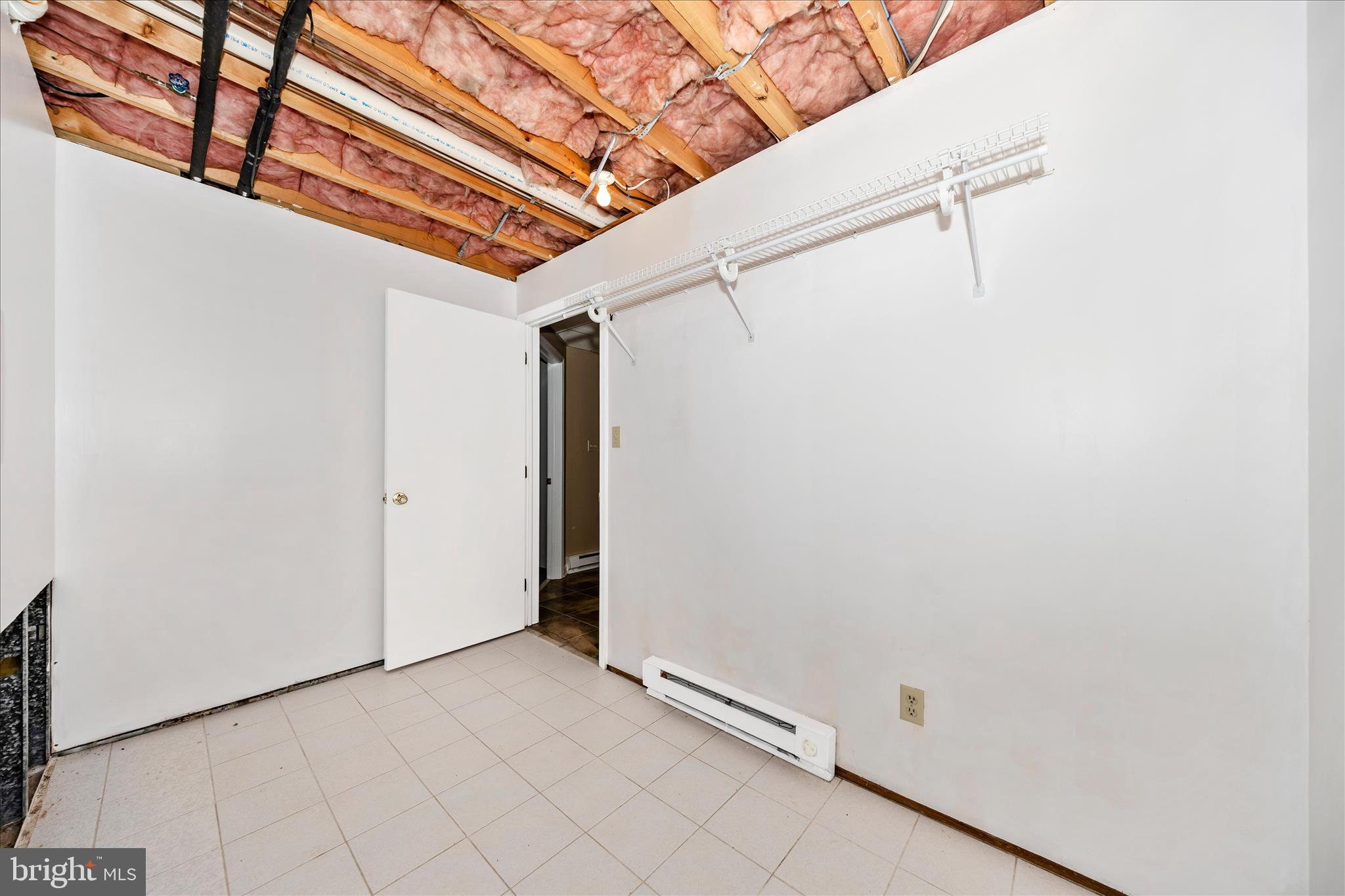 10901 Hopewell Road Hagerstown, MD 21740 - Photo 43 of 65 Laundry Room