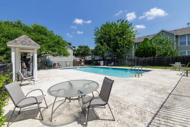 $2,000 | 2632 Century Park Boulevard, Unit 18, Austin, TX 78727