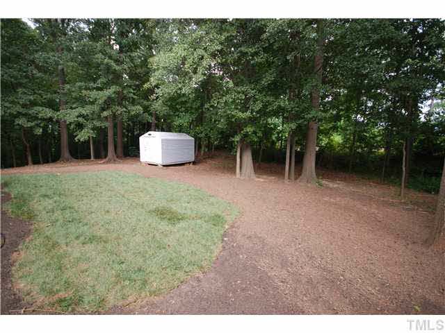 1072 Mills Street Raleigh, NC 27608 - Photo 23 of 25 a view of a back yard