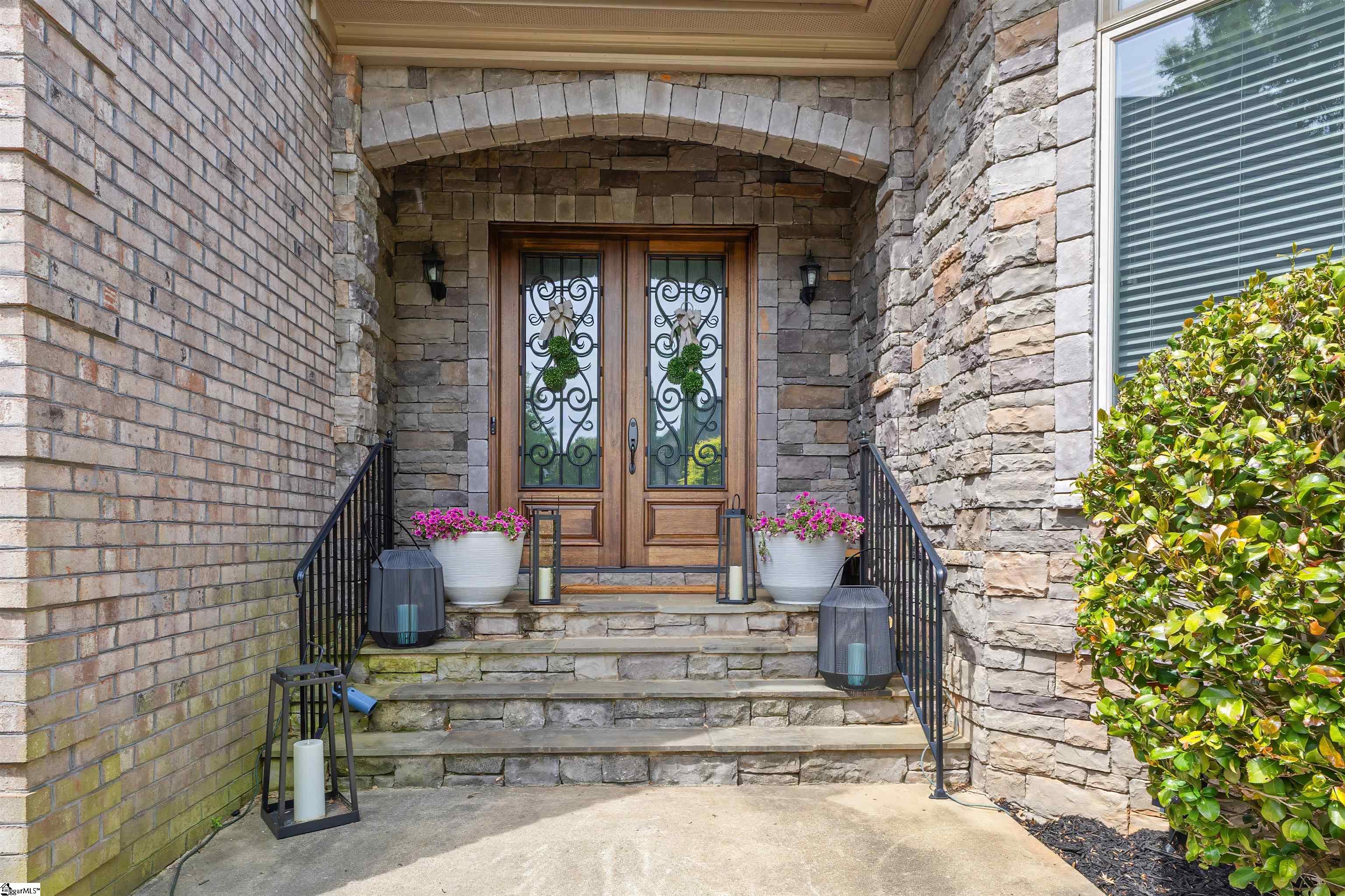 24 Appian Circle Simpsonville, SC 29681 - Photo 2 of 49