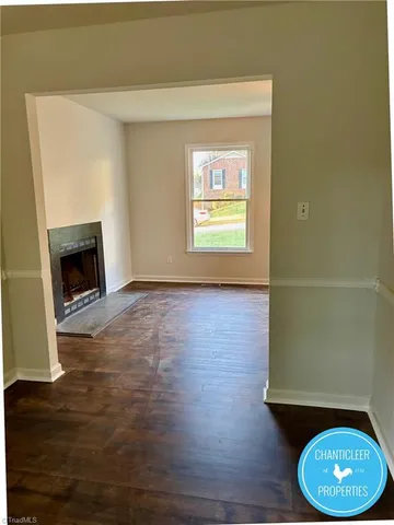 $1,595 | 6 Lord Foxley Court, Greensboro, NC 27405