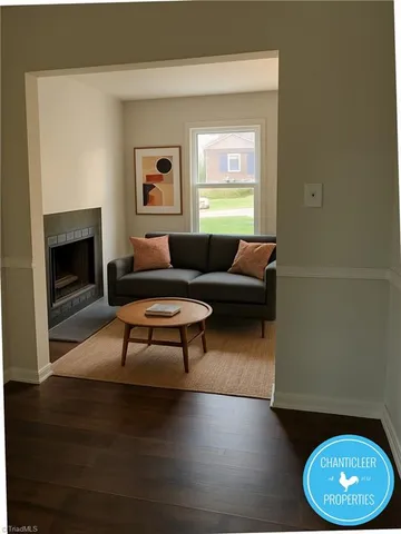 $1,595 | 6 Lord Foxley Court, Greensboro, NC 27405