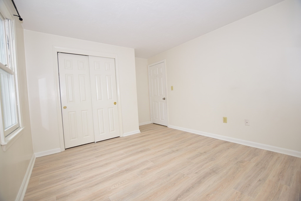 118 Ridge Road, Unit 118 Northborough, MA 01532 - Photo 20 of 33 Gallery Image 20