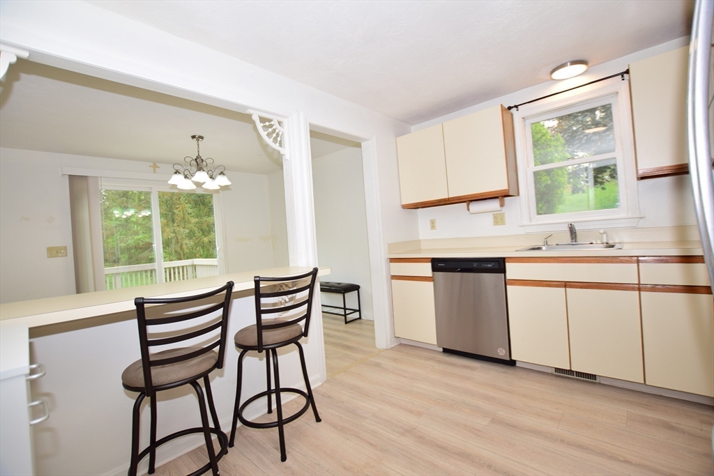 118 Ridge Road, Unit 118 Northborough, MA 01532 - Photo 10 of 33 Gallery Image 10