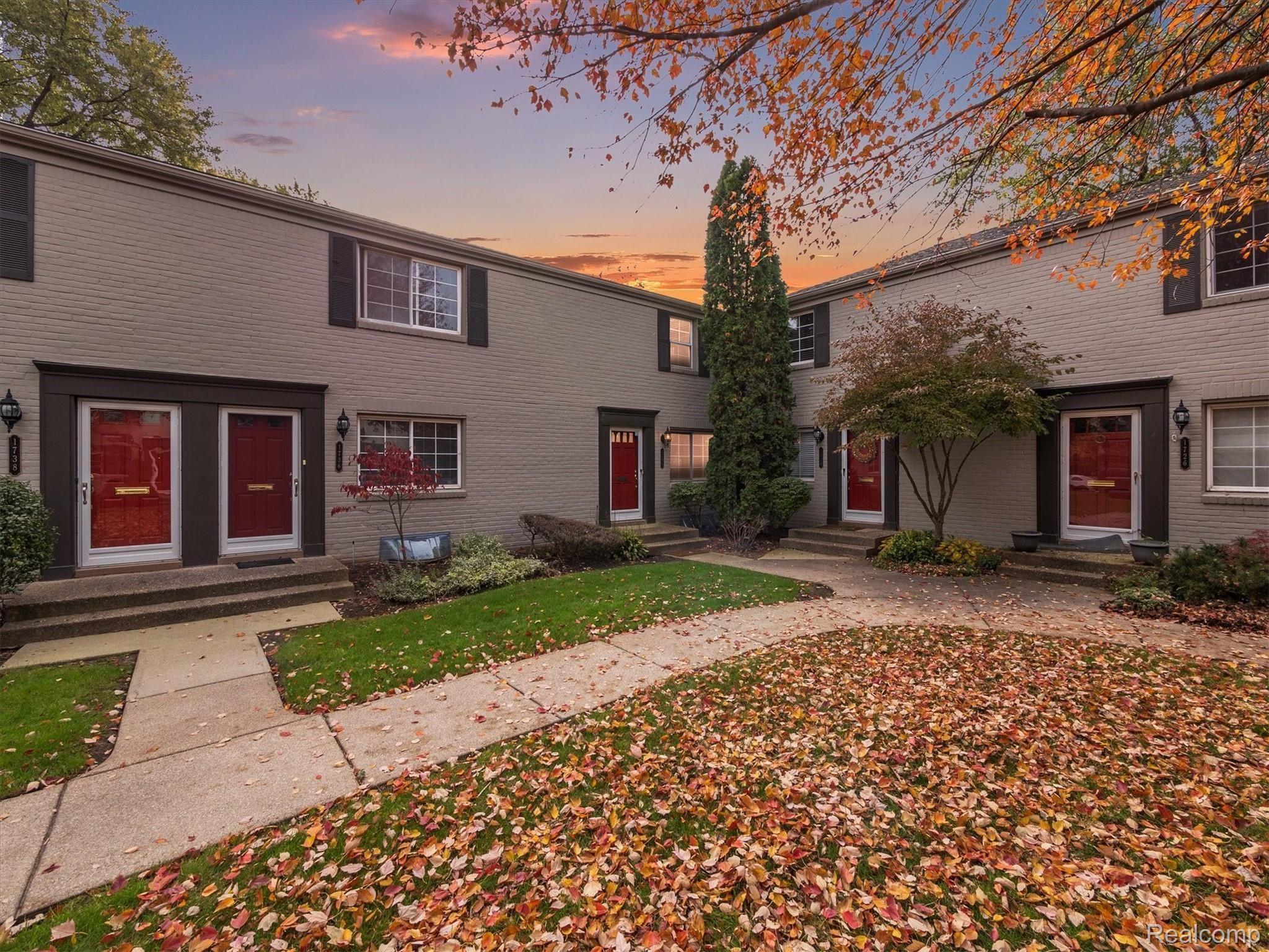 1734 Graefield Road, Unit 42 Birmingham, MI 48009 - Photo 1 of 18 01-1734-Graefield-Rd-WindowStill-Real-Estate-Photography-1.jpg