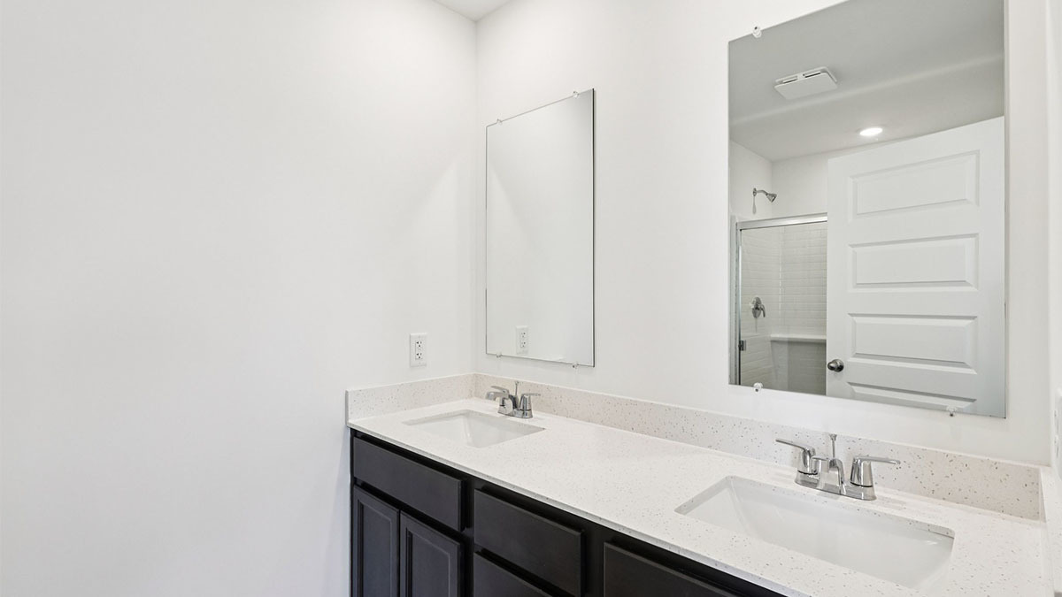 557 Yosemite Way Mundelein, IL 60060 - Photo 14 of 45