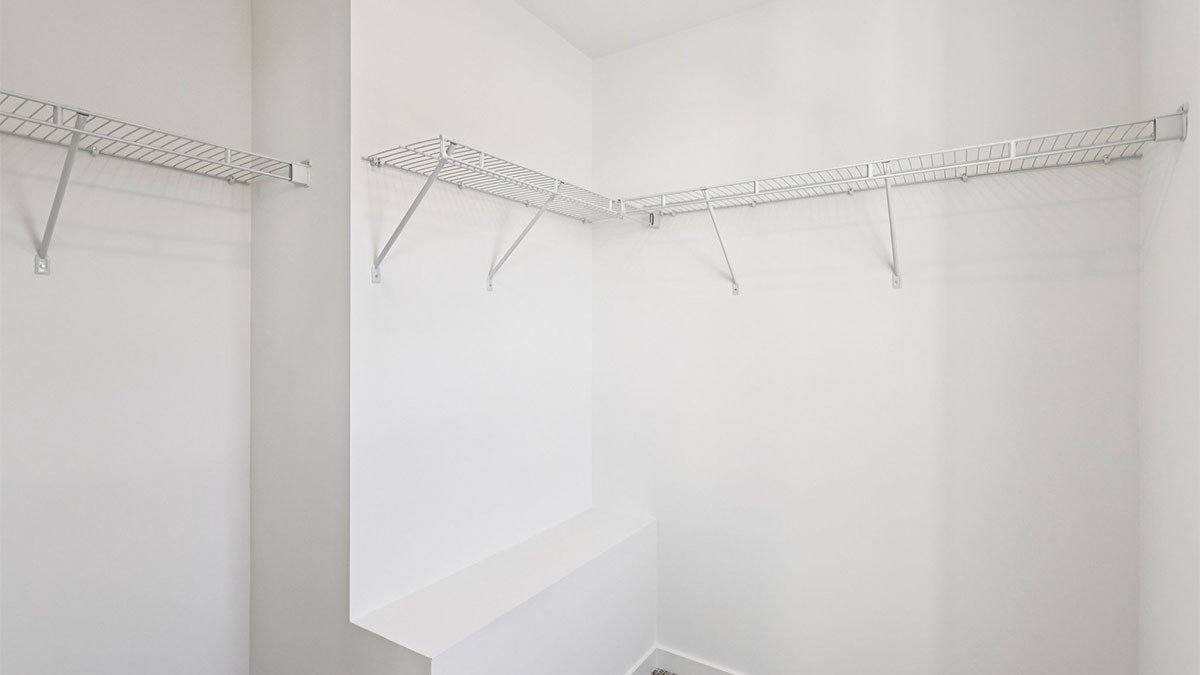 557 Yosemite Way Mundelein, IL 60060 - Photo 16 of 45