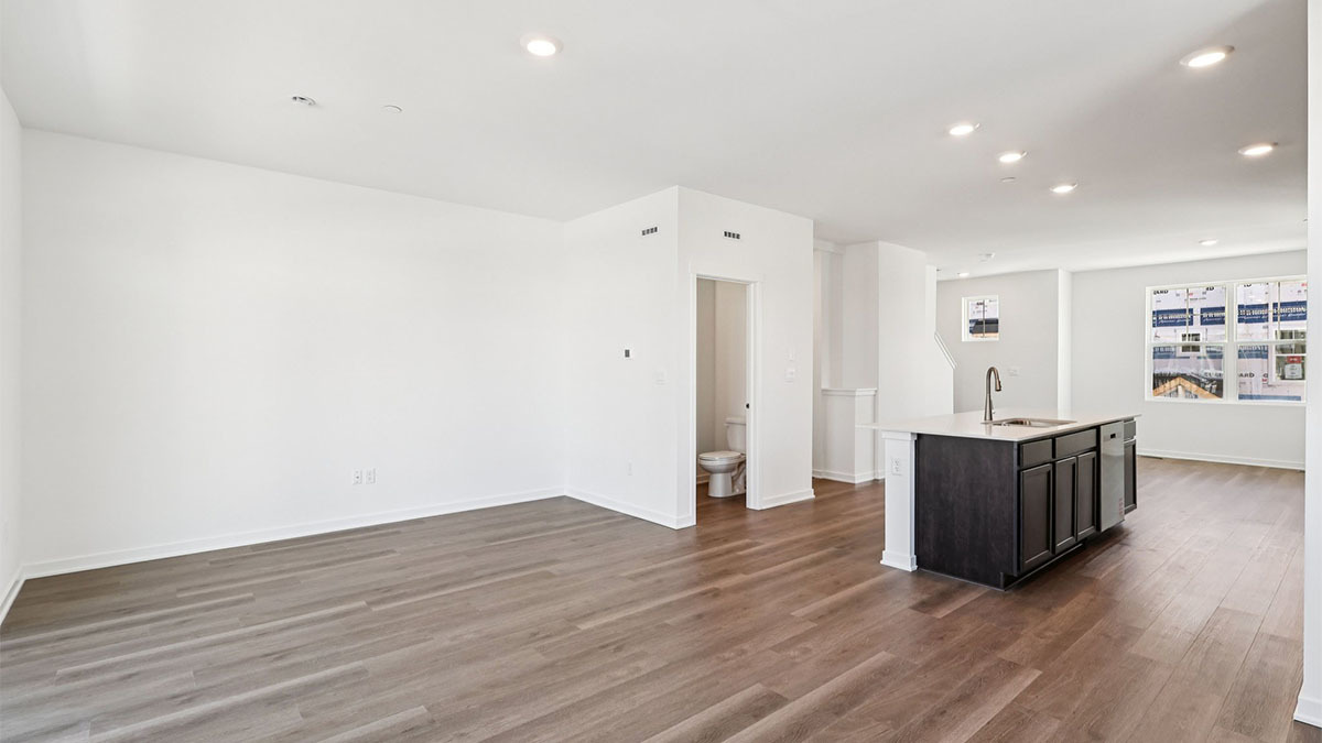 557 Yosemite Way Mundelein, IL 60060 - Photo 9 of 45