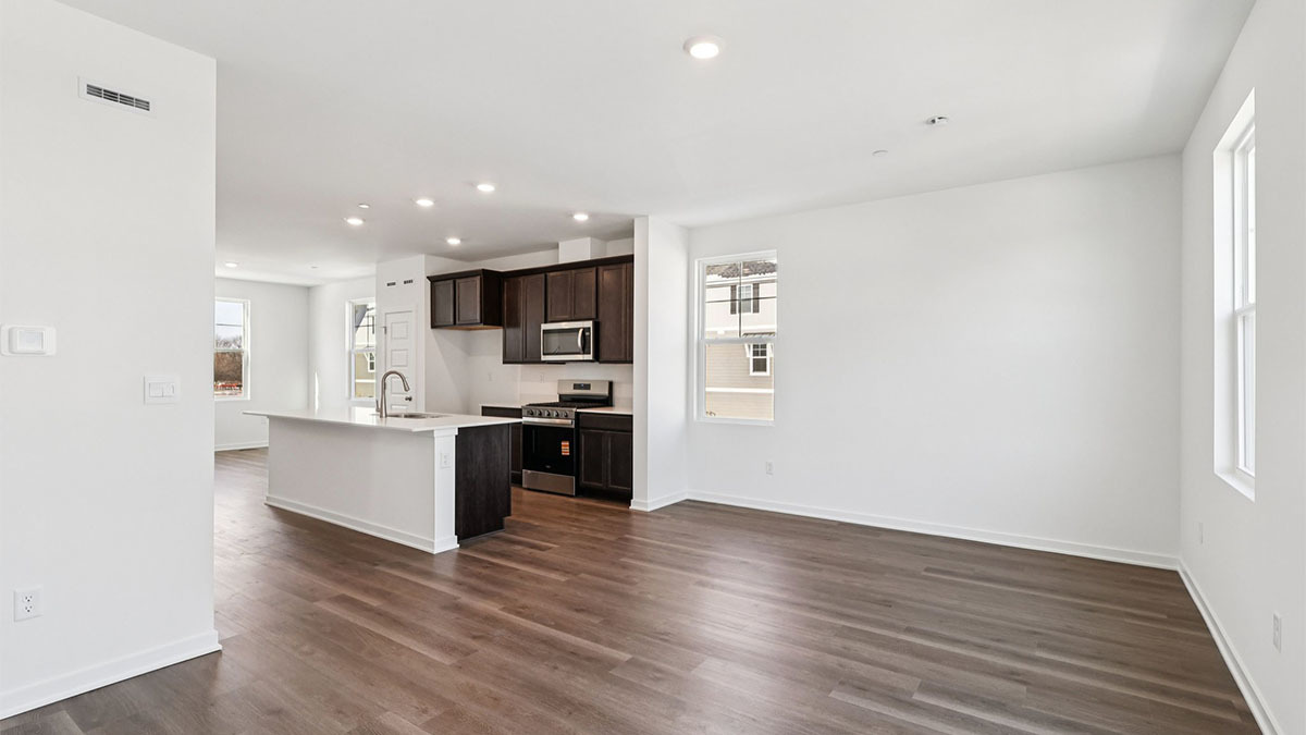 557 Yosemite Way Mundelein, IL 60060 - Photo 10 of 45