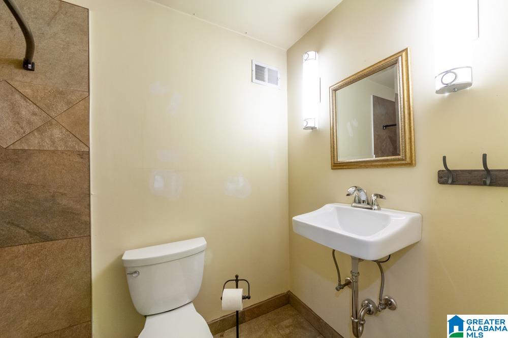 2724 Acton Road Birmingham, AL 35243 - Photo 20 of 41