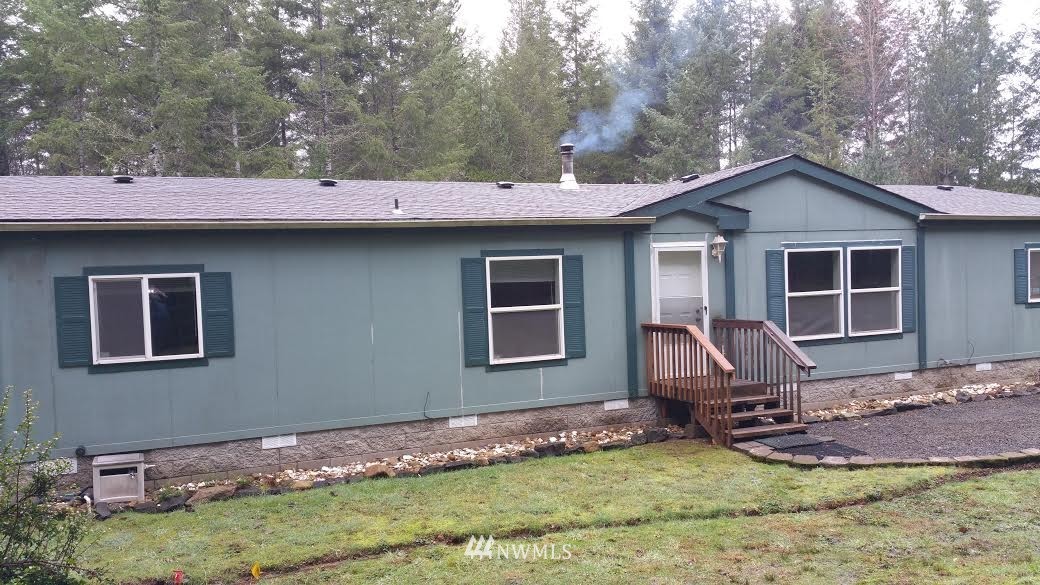 4484 East Rasor Road Belfair, WA 98528 - Photo 2 of 24 Gallery Image 2