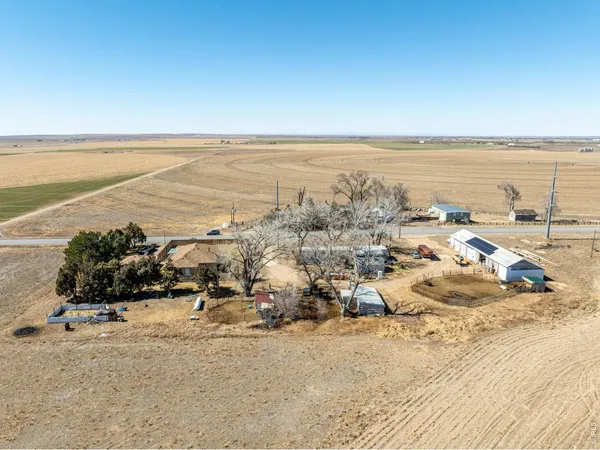 $500,000 | 16524 County Road 3, Wiggins, CO 80654