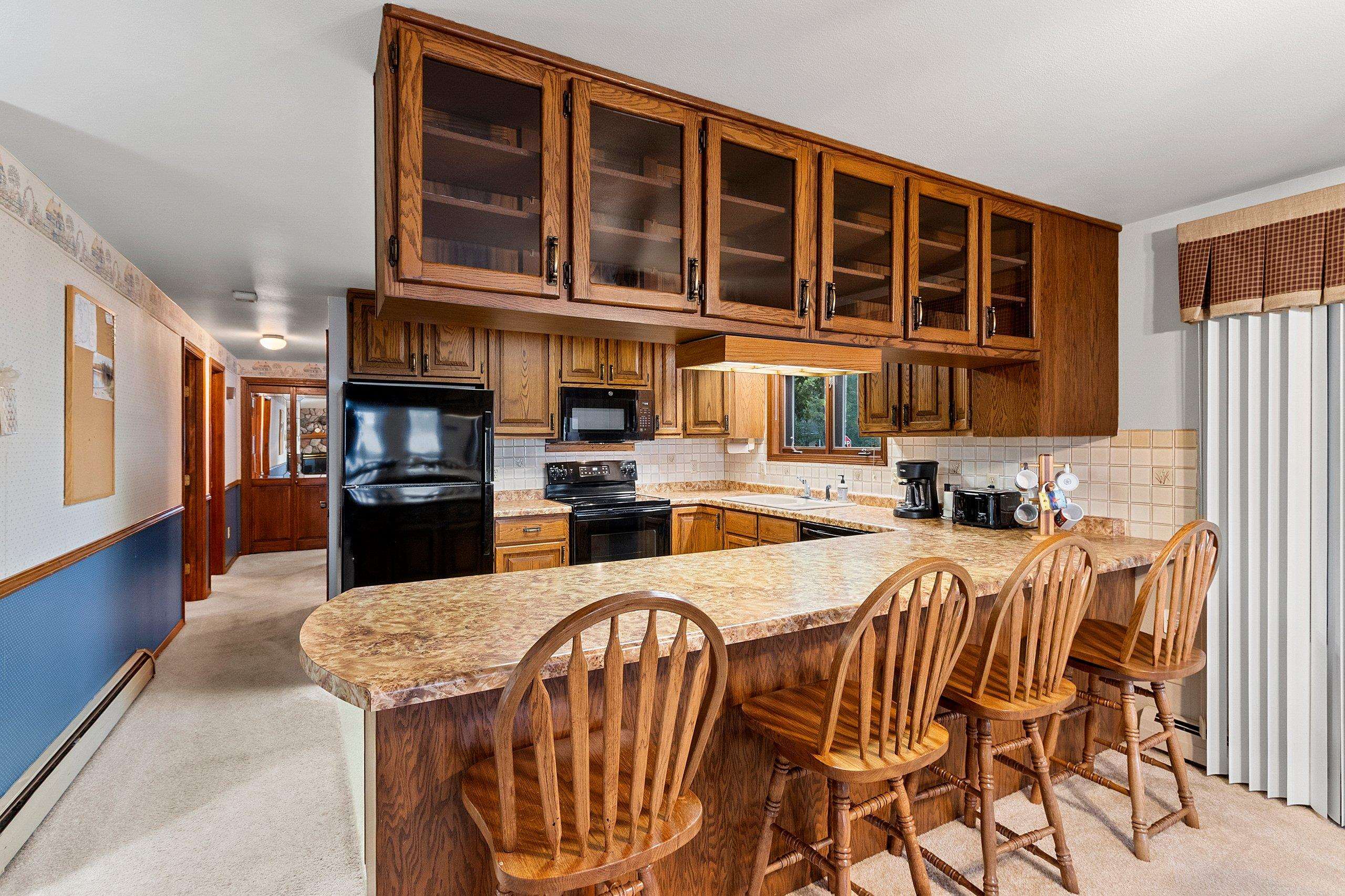 9401 County Road G Suring, WI 54174 - Photo 16 of 75 Gallery Image 16