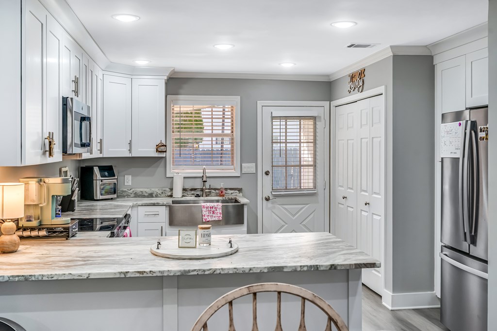 2023 Shields Road, Unit 10 Dalton, GA 30720 - Photo 14 of 41 Gallery Image 14