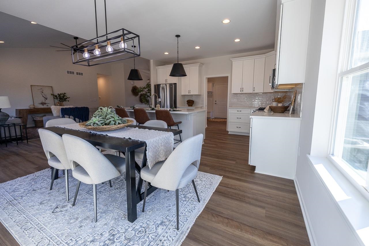 3286 South Prairie Avenue Beloit, WI 53511 - Photo 10 of 40