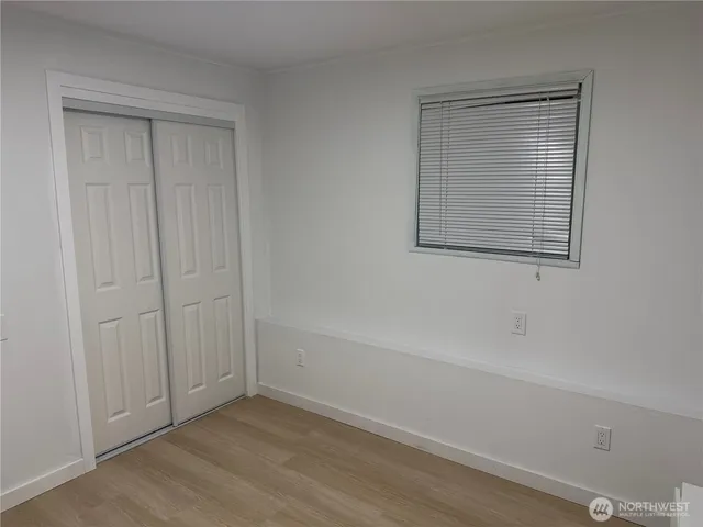 $3,800 | 22026 3rd Place West, Bothell, WA 98021