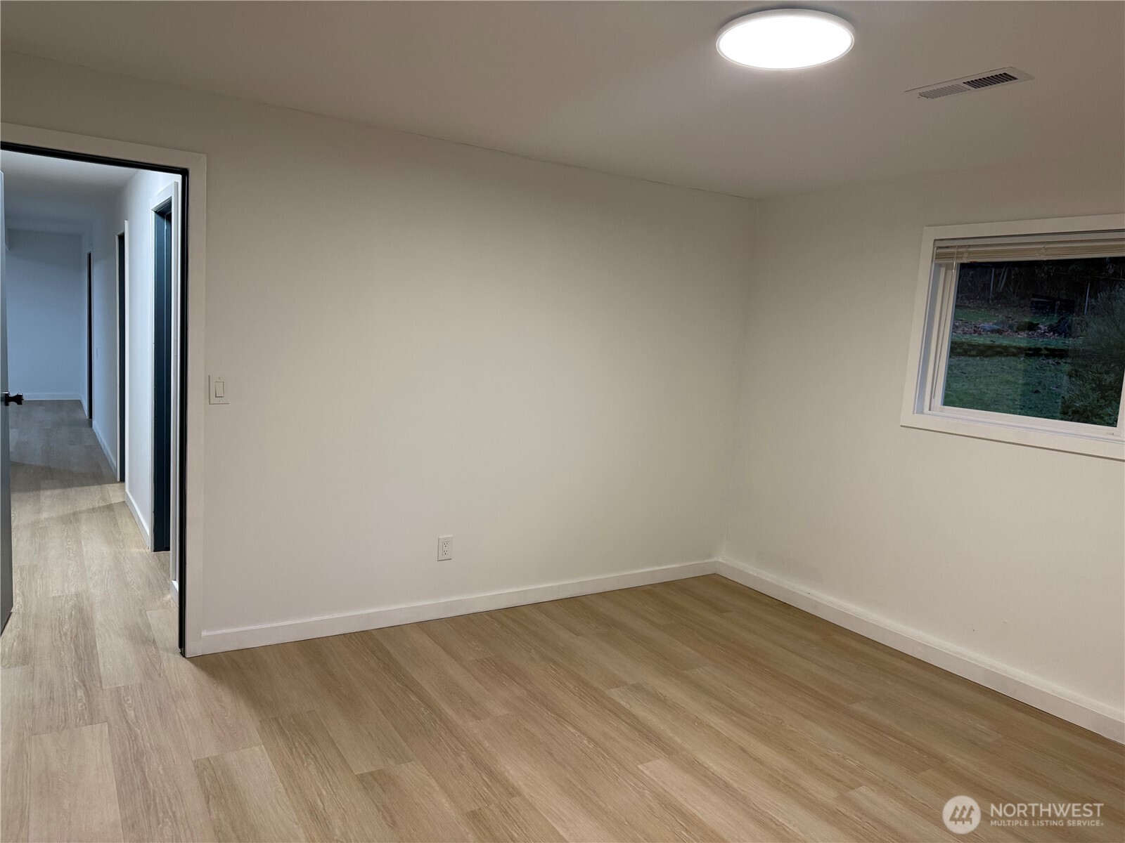 22026 3rd Place West Bothell, WA 98021 - Photo 23 of 32