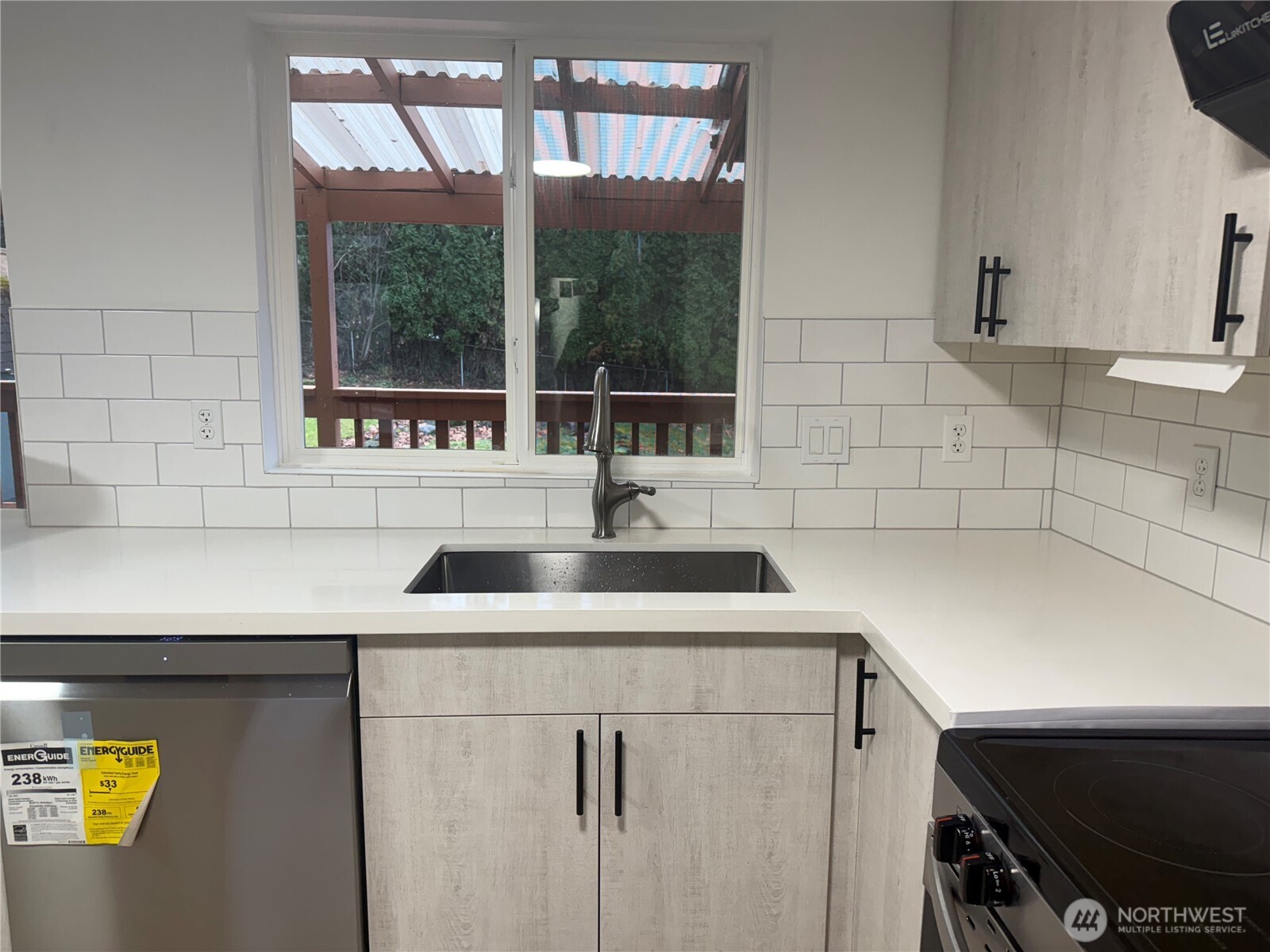 22026 3rd Place West Bothell, WA 98021 - Photo 6 of 32