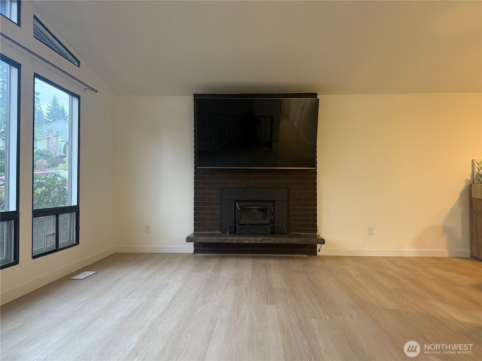 22026 3rd Place West Bothell, WA 98021 - Photo 10 of 32