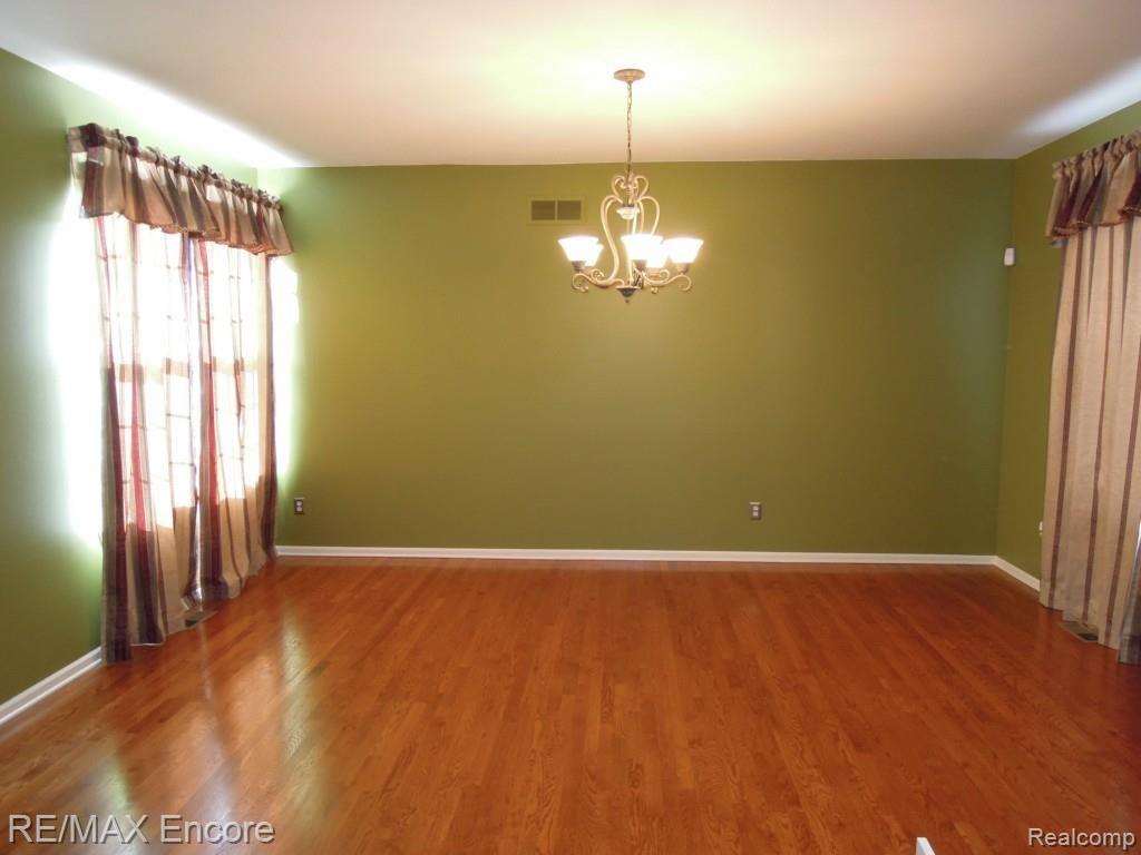 3822 Windingbrook Circle, Unit 8 Rochester Hills, MI 48309 - Photo 43 of 64