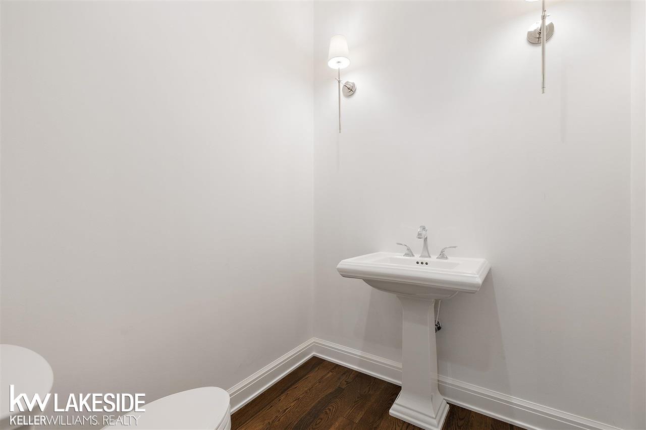 1922 Traceky, Unit 286 Rochester Hills, MI 48306 - Photo 12 of 51