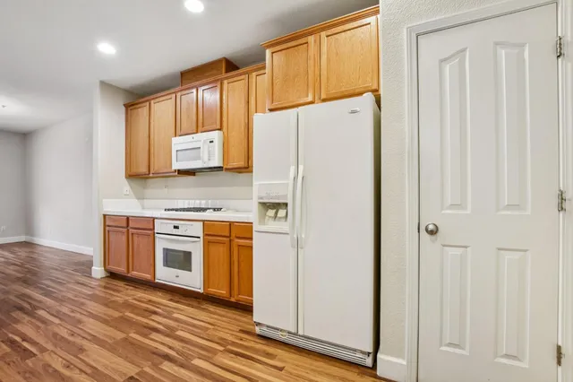 $395,000 | 3301 North Park Drive, Unit 2815, Sacramento, CA 95835