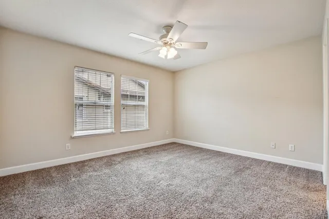 $395,000 | 3301 North Park Drive, Unit 2815, Sacramento, CA 95835