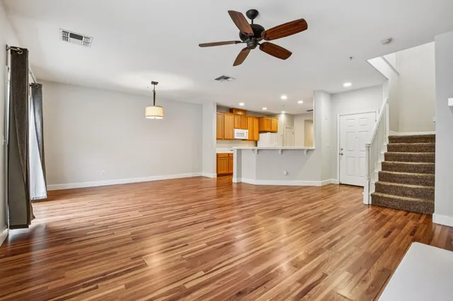 $395,000 | 3301 North Park Drive, Unit 2815, Sacramento, CA 95835