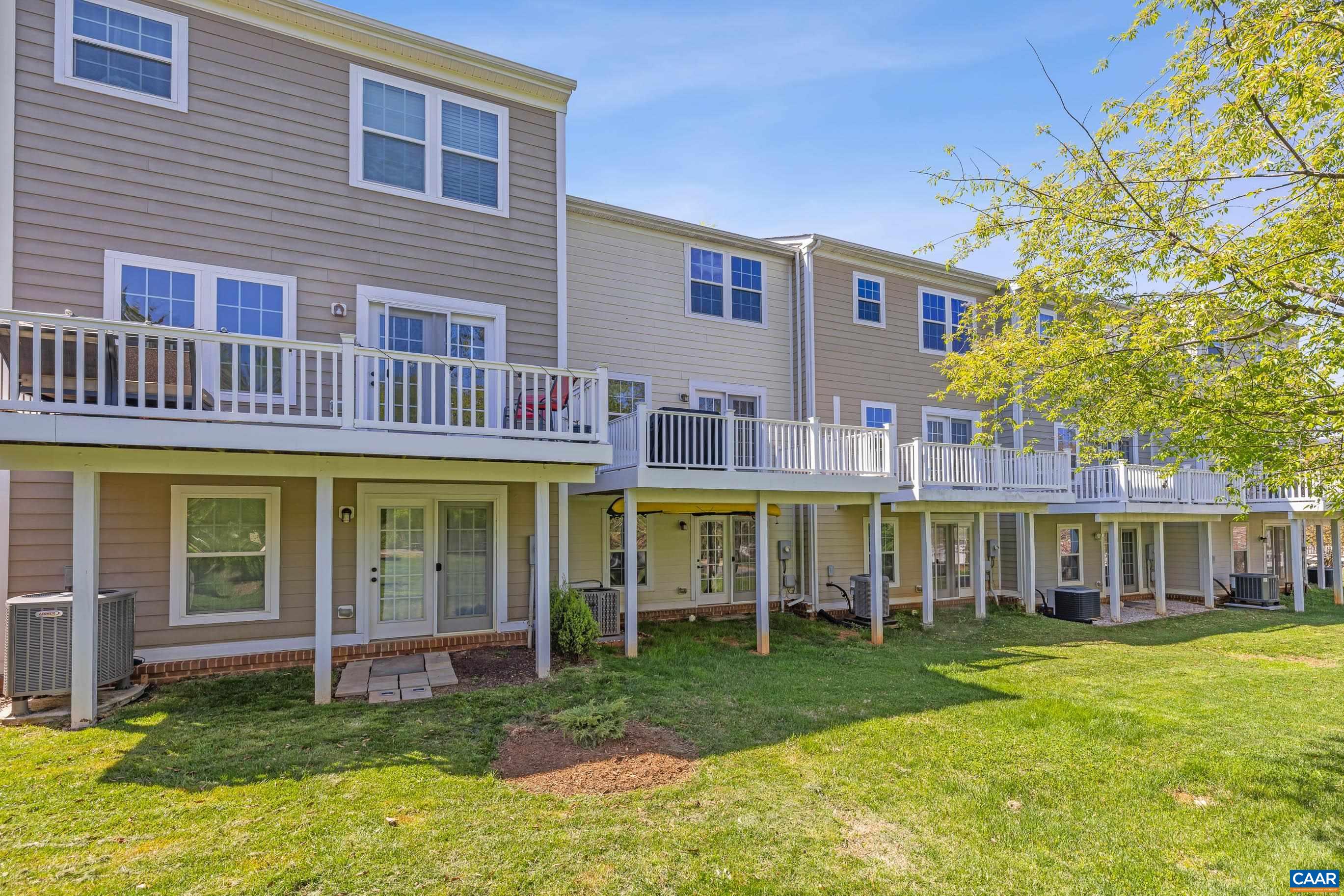 310 Patriot Way Charlottesville, VA 22903 - Photo 5 of 45