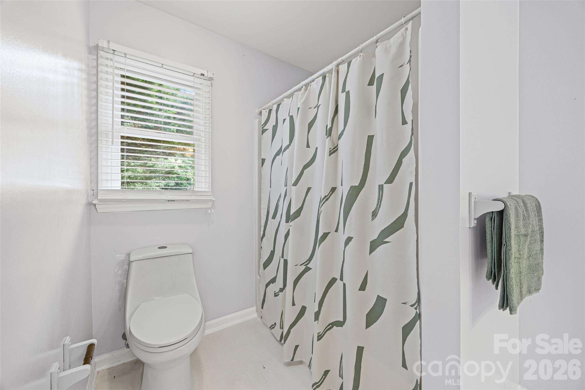 5053 Suwarrow Court Tega Cay, SC 29708 - Photo 20 of 32