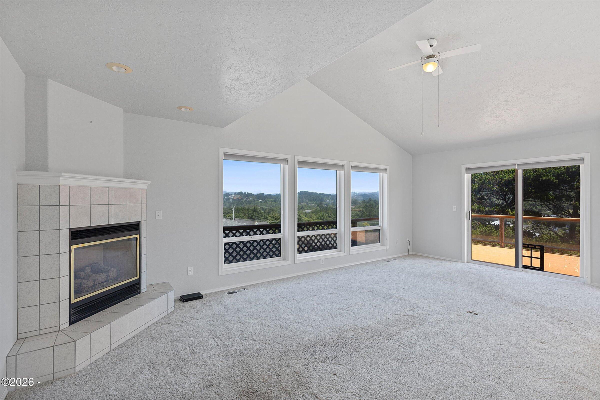 935 Southwest 7th Street Lincoln City, OR 97367 - Photo 9 of 50