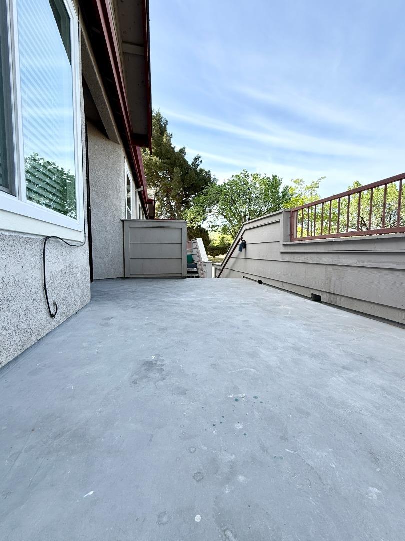8 Lancaster Circle, Unit 224 Bay Point, CA 94565 - Photo 3 of 33 a view of an outdoor space with seating area