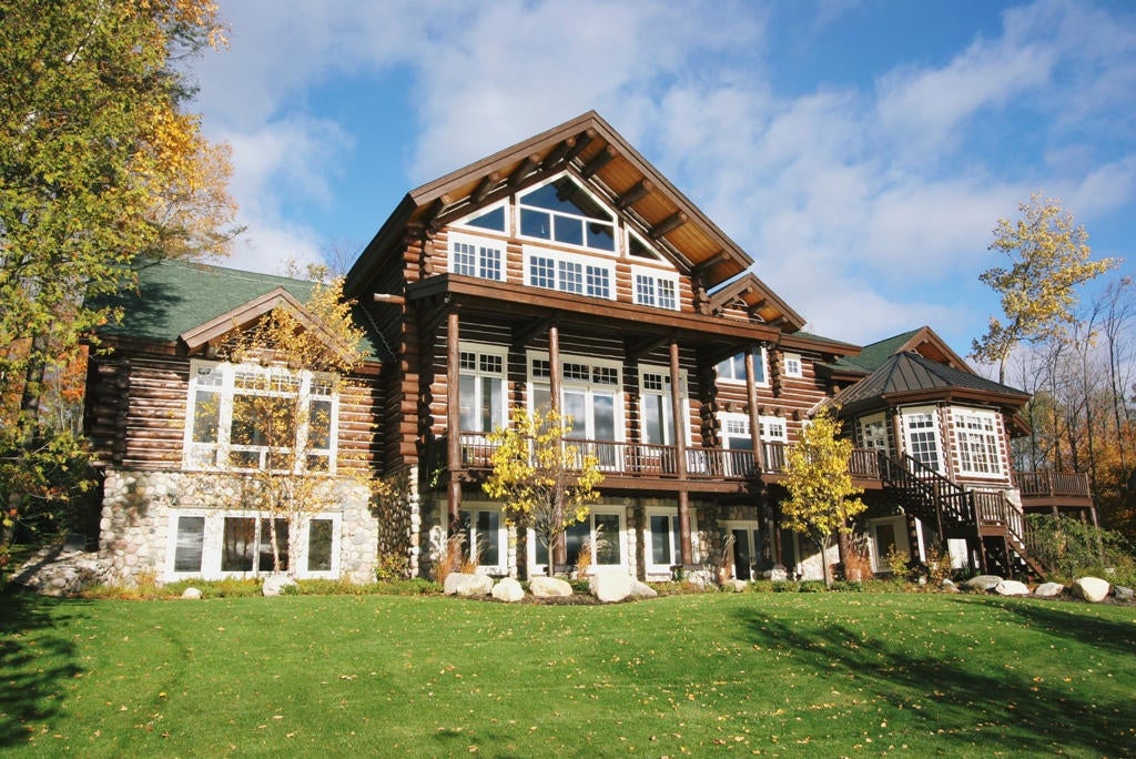 3122 Townsend Road Petoskey, MI 49770 - Photo 1 of 11 Gallery Image 1