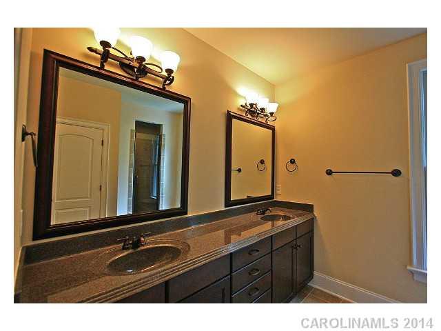 1035 Gardenia Street Fort Mill, SC 29708 - Photo 8 of 16 Gallery Image 8