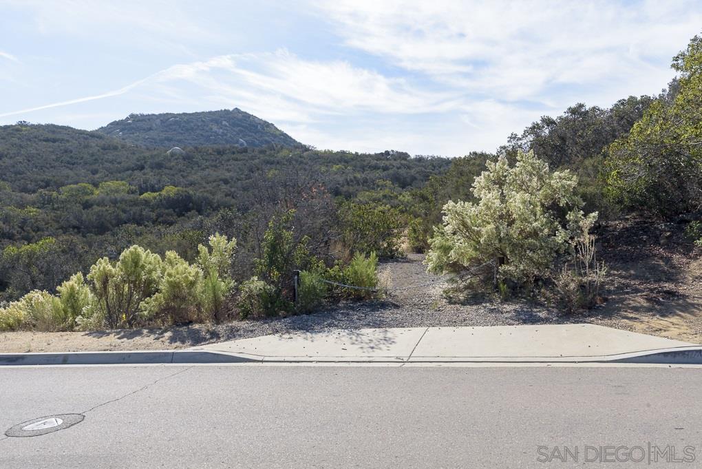 7 Del Poniente Road Poway, CA 92064 - Photo 24 of 26 an aerial view of a house