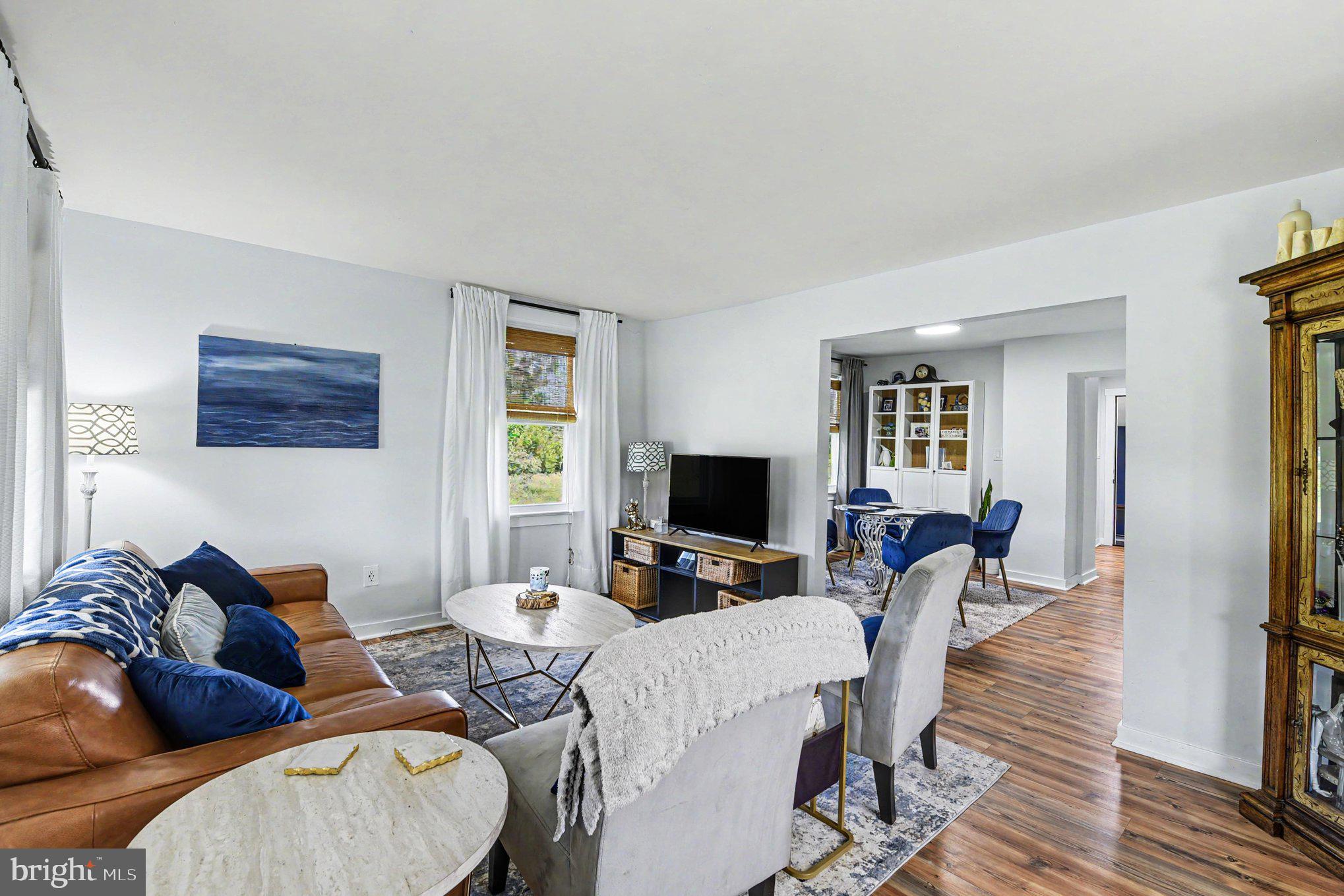 539 Aldino Stepney Road Aberdeen, MD 21001 - Photo 7 of 40 Living Room
