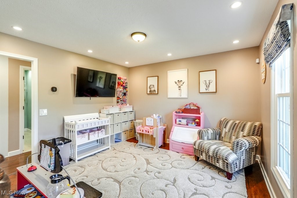 8899 Eaton Road Macedonia, OH 44056 - Photo 5 of 37 Gallery Image 5